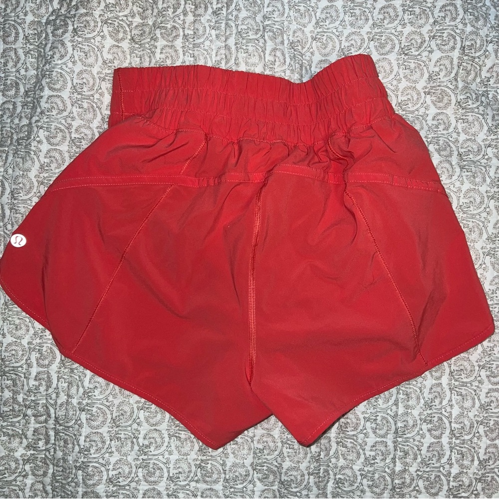 Lululemon Track that short